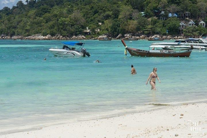 The Islanders Resort Koh Lipe Exterior photo